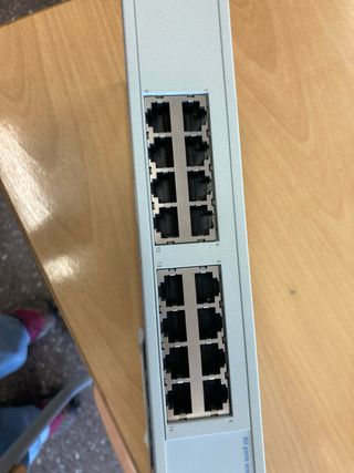 Switch de red 16 puertos