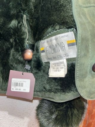 Chaqueta verde con pelo Compre en el DUBAI