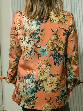 Blazer women's Zara ,size S , good condition.