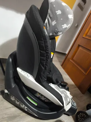 Silla coche Besafe con accesorios
