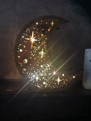 Lampada luna in legno fatta a mano