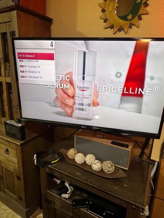 Televisor LG 42 pulagas. 3D. Gafas TV LED