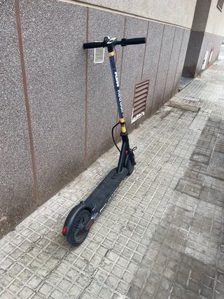 Patinete Eléctrico KTM Red Bull