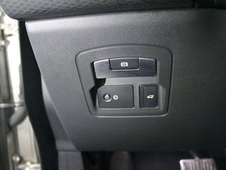 Land-Rover Range Rover Velar 2.0 D180 132kW R-Dynamic S 4WD Auto