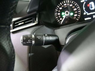 Land-Rover Range Rover Velar 2.0 D180 132kW R-Dynamic S 4WD Auto