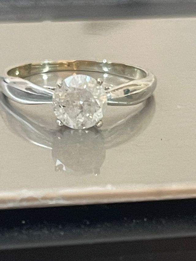 Anillo Oro 18k Diamante Natural 1.14 Ct SI2