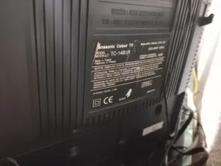 Televisor Panasonic CRT Color Negro