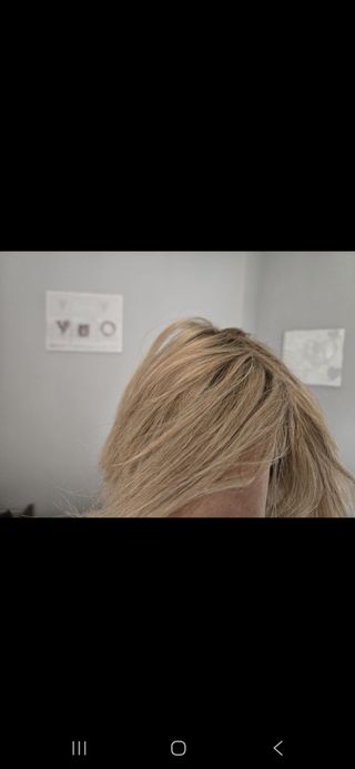 Peluca pelo natural rubio