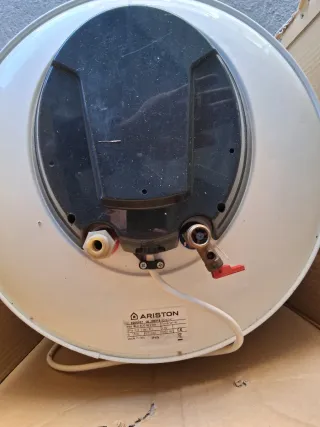 Calentador de agua eléctrico