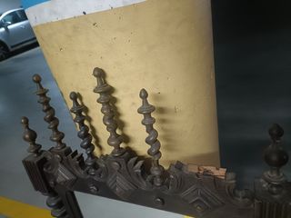 Espelho de Madeira Vintage Ornamentado