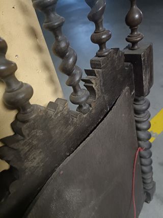 Espelho de Madeira Vintage Ornamentado