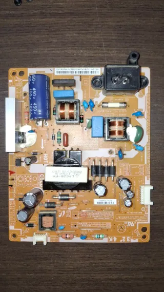 Televisor Samsung UE32EH4000