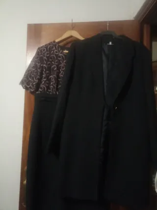 Vestido largo boda negro y multicolor mas abrigo.