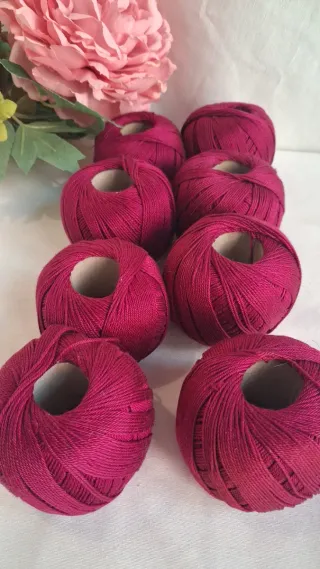 8 gomitoli di cotone 100% fucsia