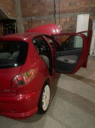 Peugeot 206 1.4 HDI 70cv