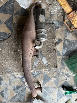 Escape Yamaha Jog rr