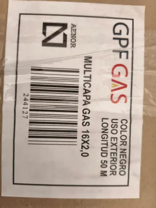 Manguera de gas negra con rayas amarillas