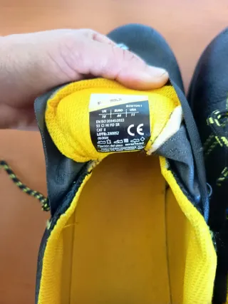 Zapatos de seguridad FORLI negros y amarillos