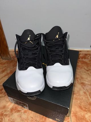 Jordan Max Aura 2 Zapatillas Baloncesto