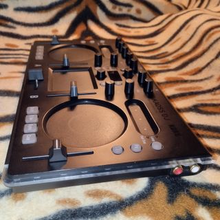 Controlador DJ Korg Kaoss (ACEPTO CAMBIOS...)