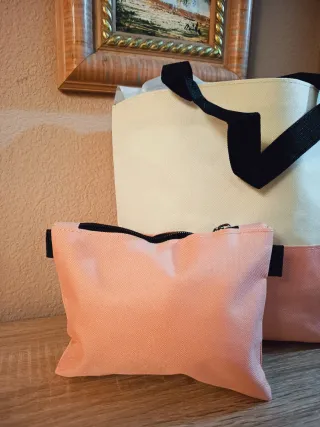 Bolsa y Neceser a juego