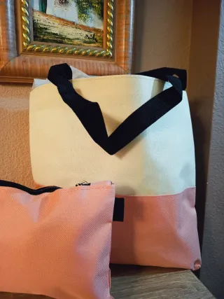 Bolsa y Neceser a juego