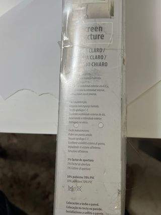 Estores enrollables grises 120x250 cm.