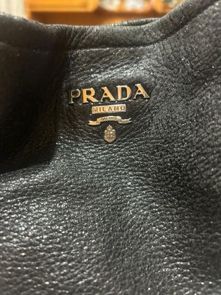 Borsa Prada Pelle Nera. Per informazioni in priv