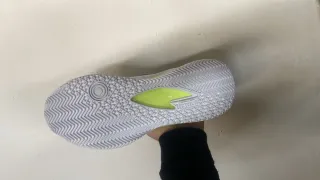 Sneakers Joma bianche e verdi