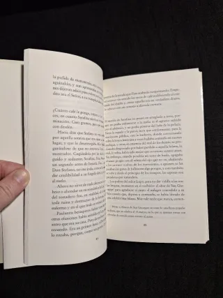 Marzia Sabella. El escupitajo