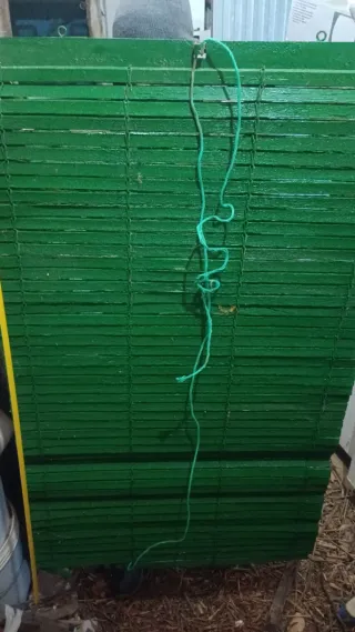 Persianas exteriores madera verde