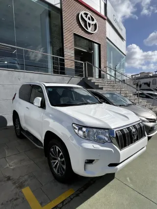 Toyota Land Cruiser 150 2020