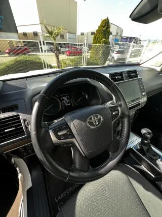 Toyota Land Cruiser 150 2020