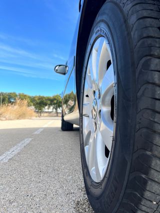 Llantas 16" Originales Volkswagen + Neumáticos