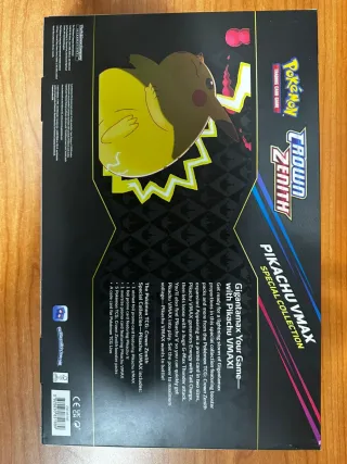 Pokemon Pikachu VMAX Colección Especial Inglés