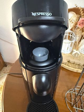 Cafetera Nespresso Vertuo Plus