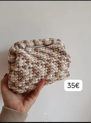 Borsa uncinetto marrone con filo dorato