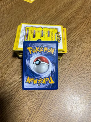 Carta Pokémon Pikachu