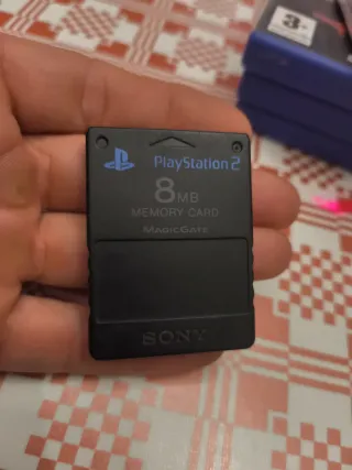 4 Juegos PS2 + memory card 8MB