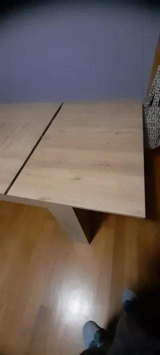 Mesa extensible de madera