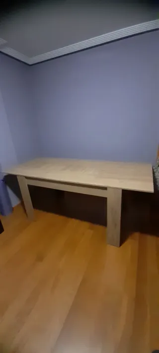 Mesa extensible de madera