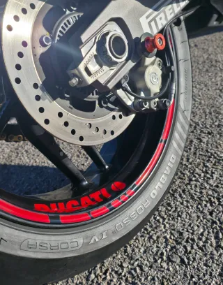 Ducati Monster 821 2020 27000kl Duerme en Parquing