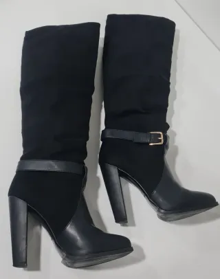Botas Zara Tacon Negro.