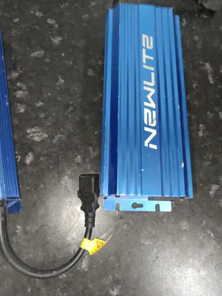 Balastro Digital NewLite 600W MH/HPS