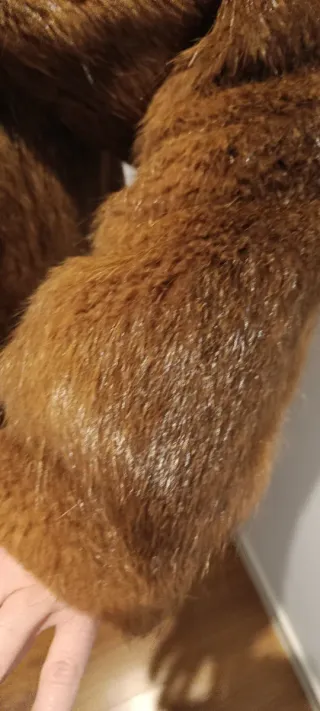 Abrigo 3/4 de pelo marrón