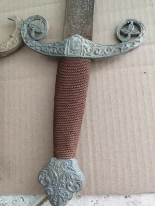 Espada antigua toledana