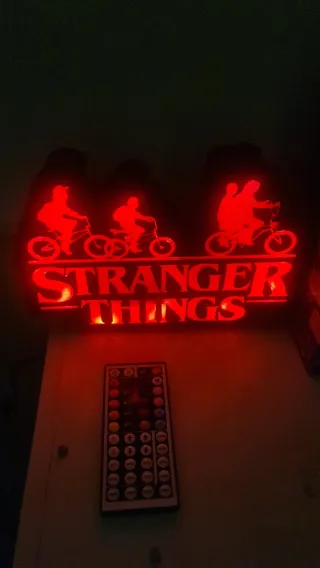 Lámpara Stranger Things