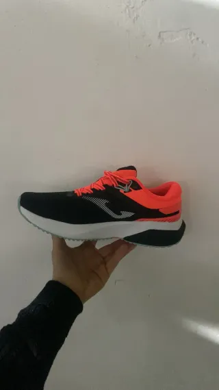 Scarpe Joma Uomo Nero Arancio