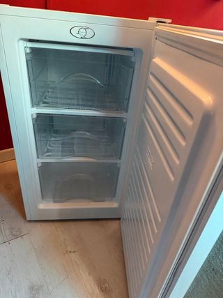 Frigorífico Benavent blanco