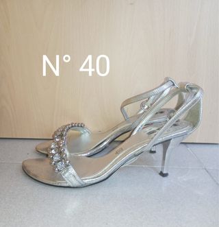 Sandalias tacón plateadas talla 40